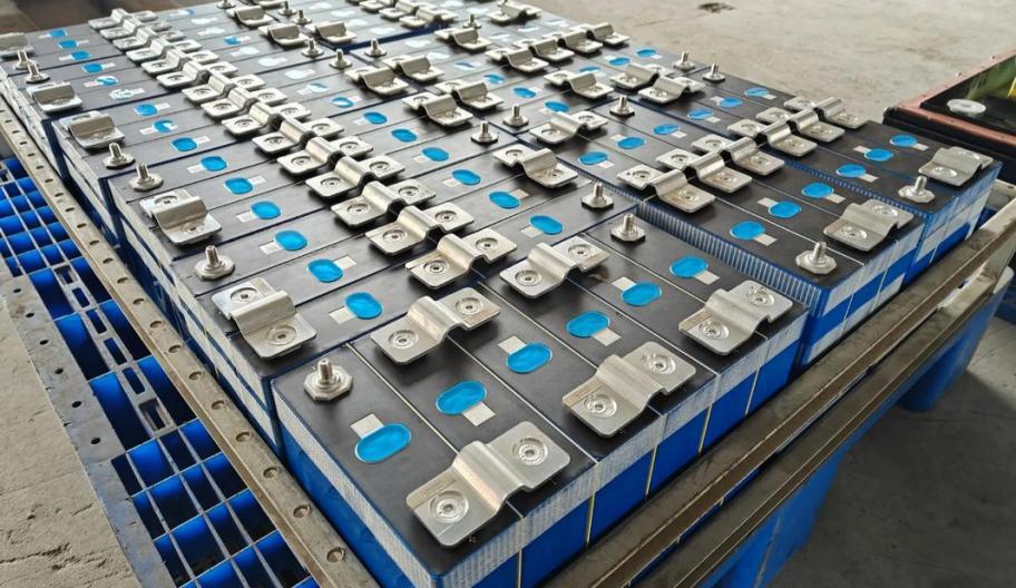 新能源动力电池出口联动监管落地，UN重型纸箱迎来更高效的合规包装新机会