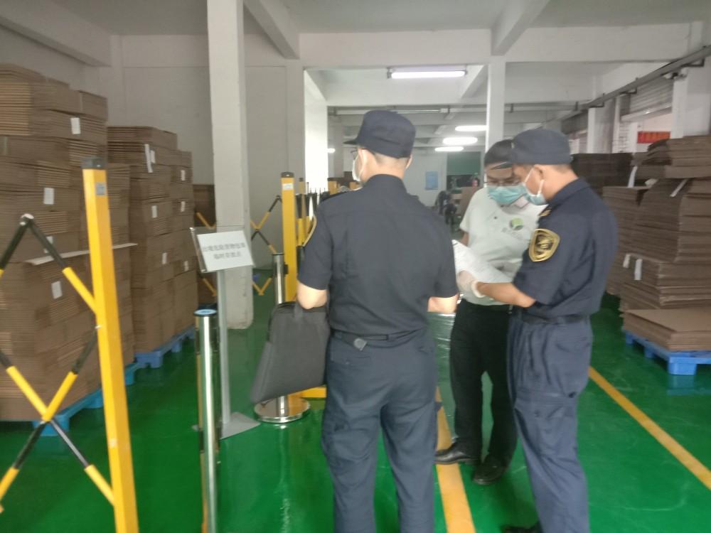 海关严查危包证不合规案例频发：出口企业如何规避扣货风险？